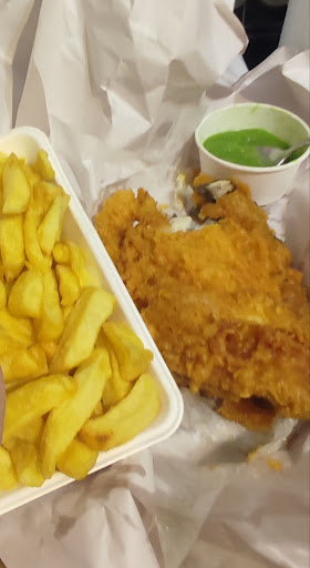 Photo of Seaworld - 193 Cell Barnes Ln, St Albans AL1 5PX